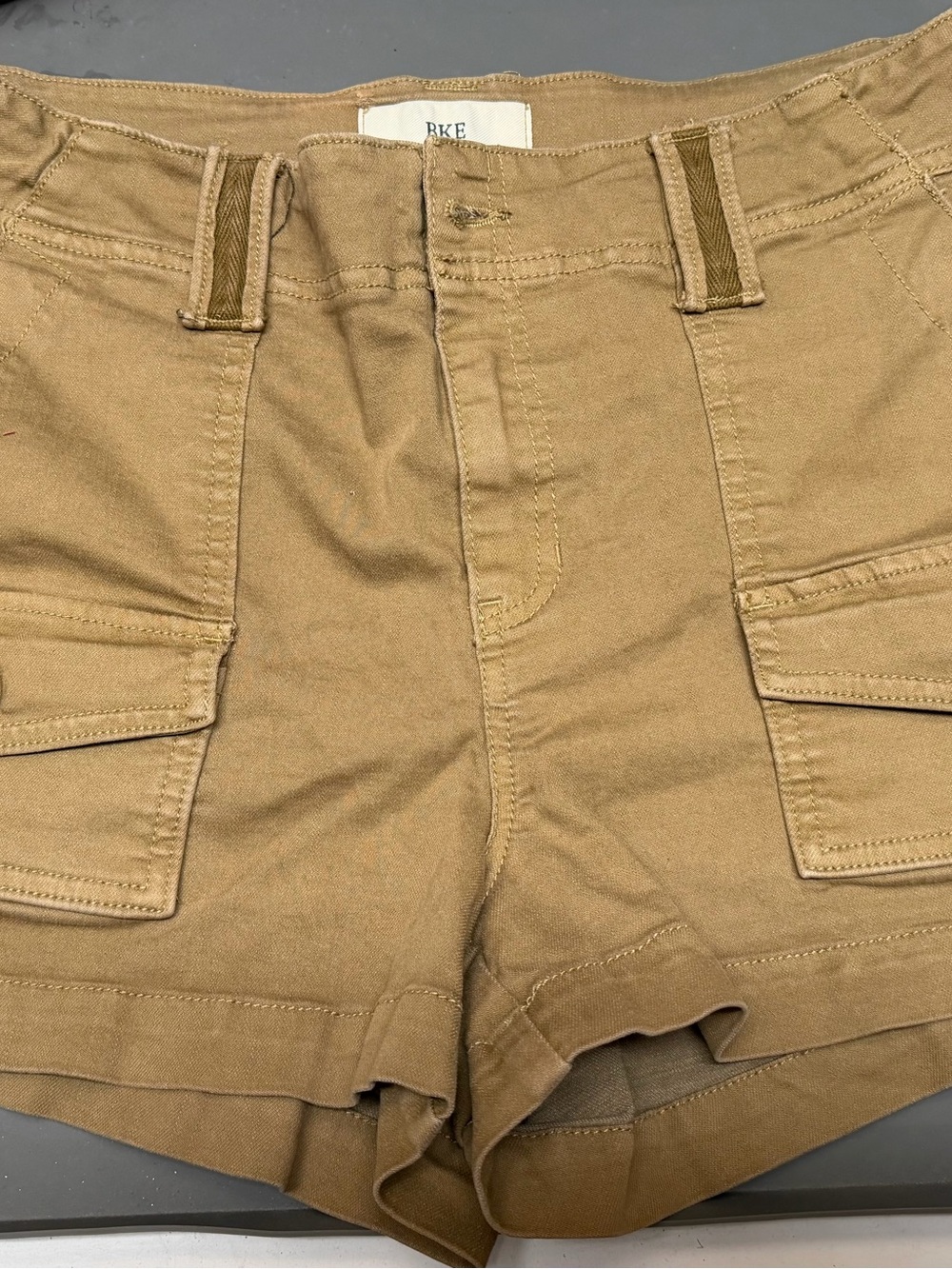 BKE Women's Brown Utility Cargo Shorts